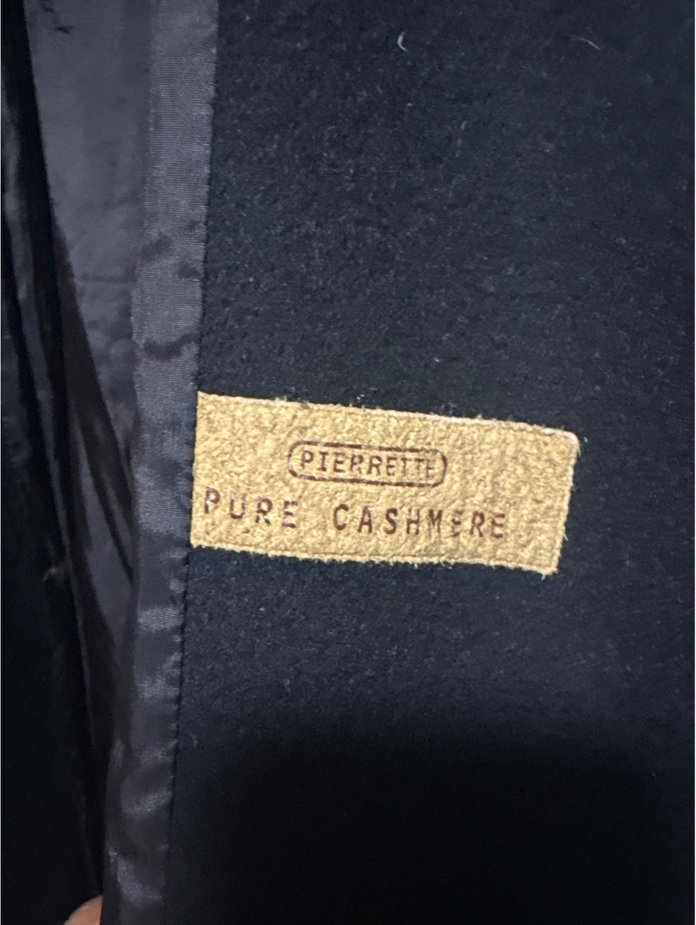 Woman coat - Picture 3 of 3